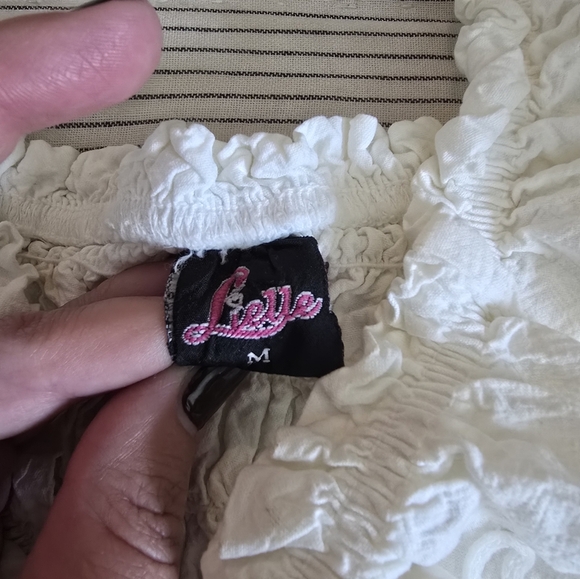 Lielle Broderie Milkmaid Blouse Sz M White Embroidered Sheer Smocked Peruvian - Picture 5 of 8